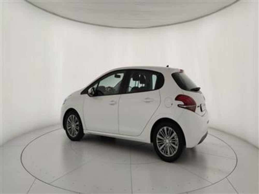 Peugeot 208 usata a Bari (4)