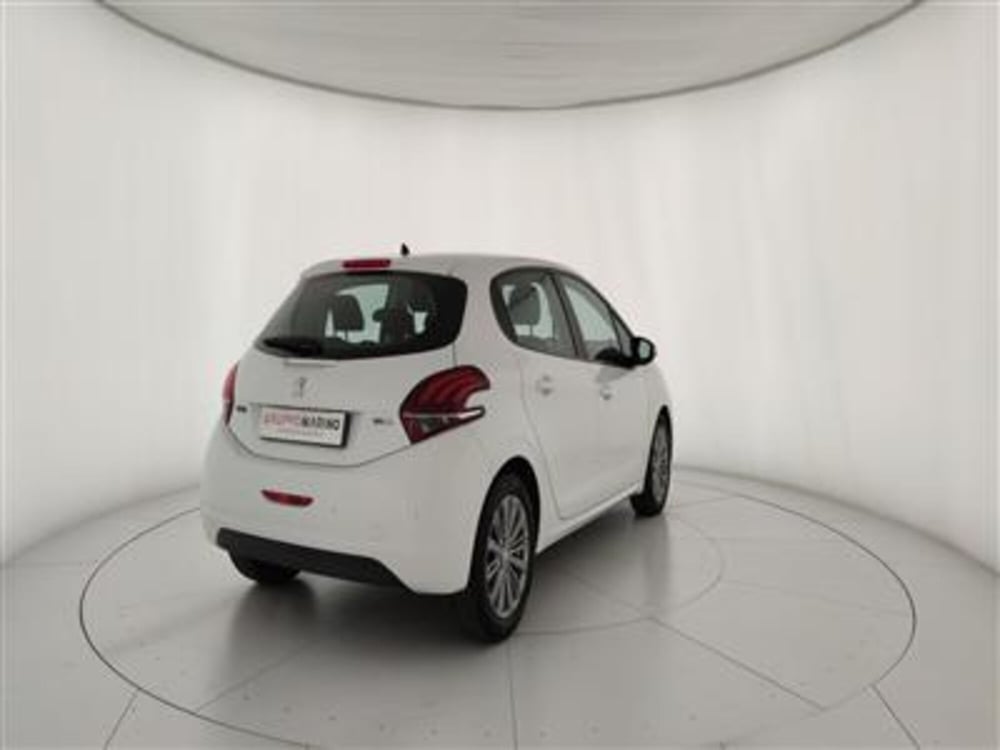 Peugeot 208 usata a Bari (7)