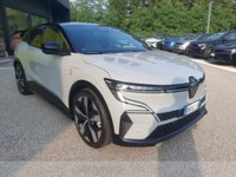 Renault Megane E-Tech Electric usata a Udine (3)