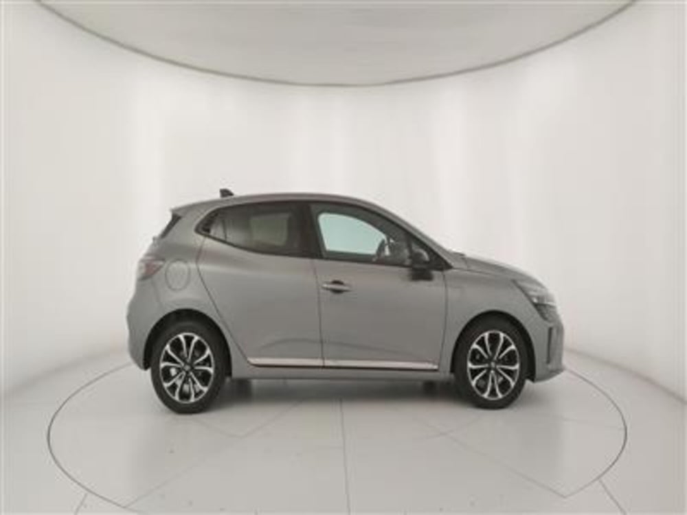 Renault Clio usata a Bari (9)