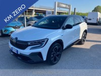 Renault Austral 1.2 full hybrid Techno Esprit Alpine 200cv auto nuova a Reana del Rojale