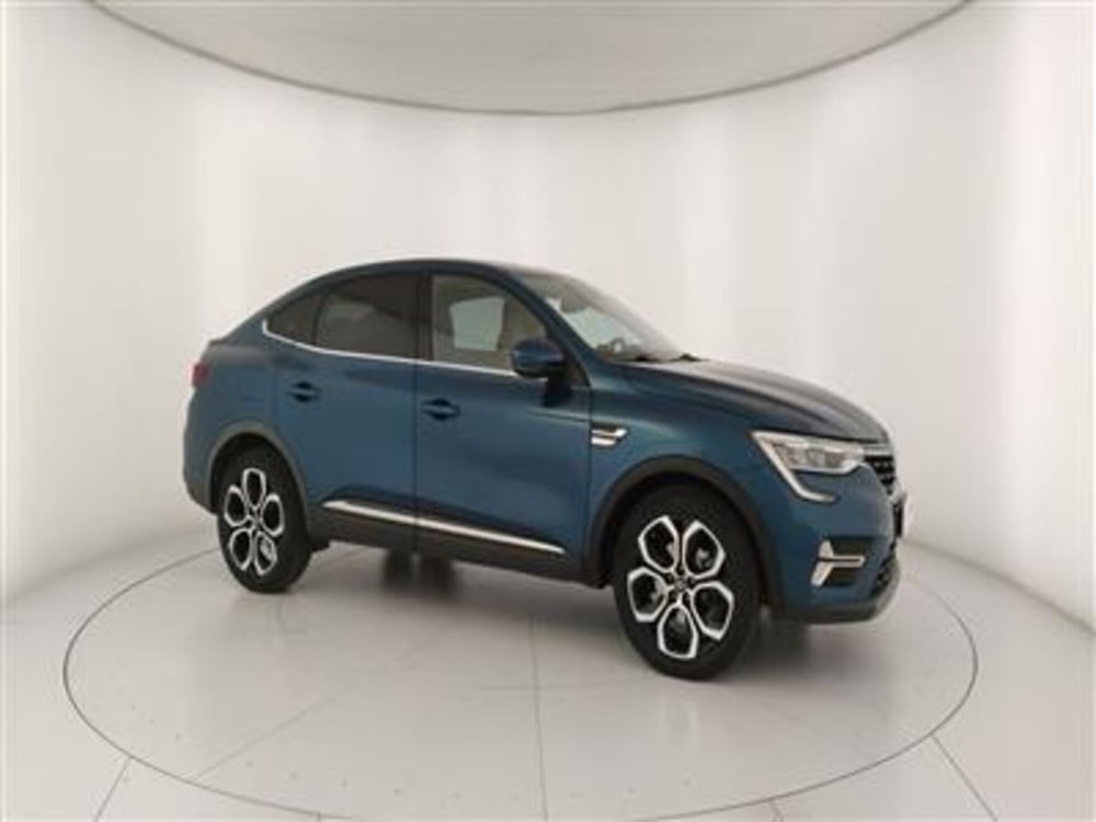 Renault Arkana usata a Bari (10)
