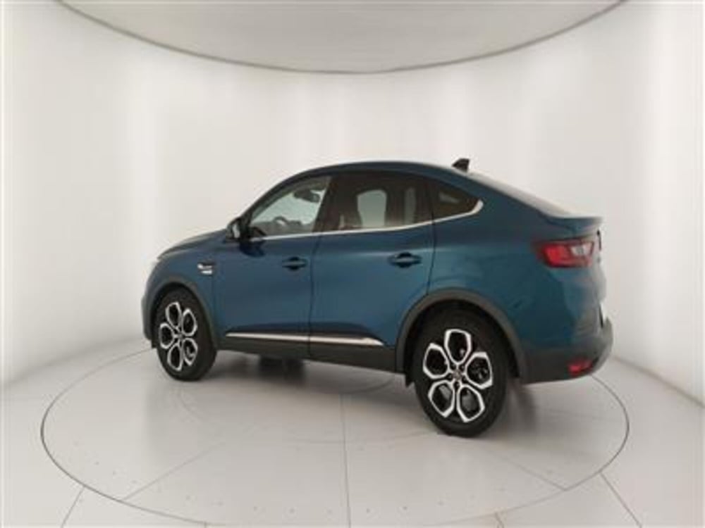Renault Arkana usata a Bari (4)