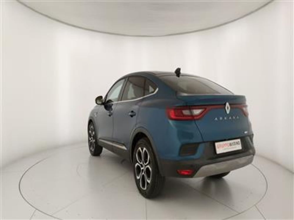 Renault Arkana usata a Bari (5)