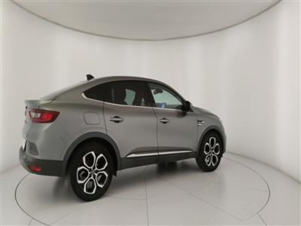 Renault Arkana usata a Bari (8)