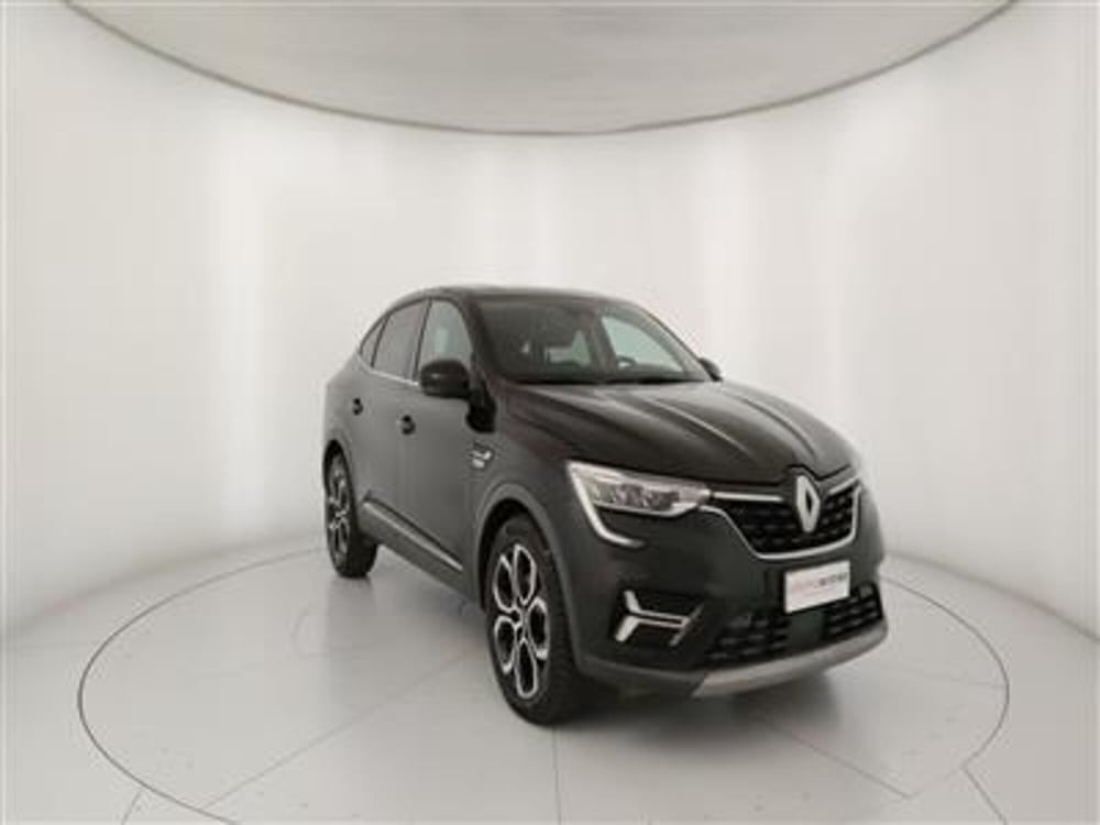 Renault Arkana usata a Bari (11)