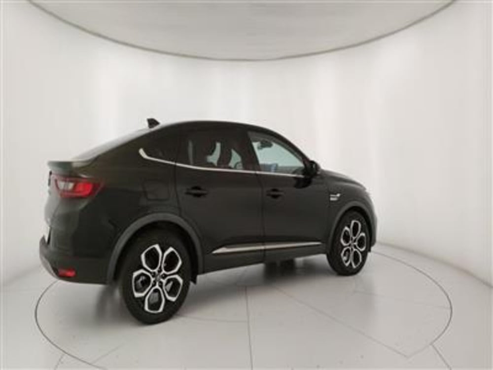 Renault Arkana usata a Bari (8)
