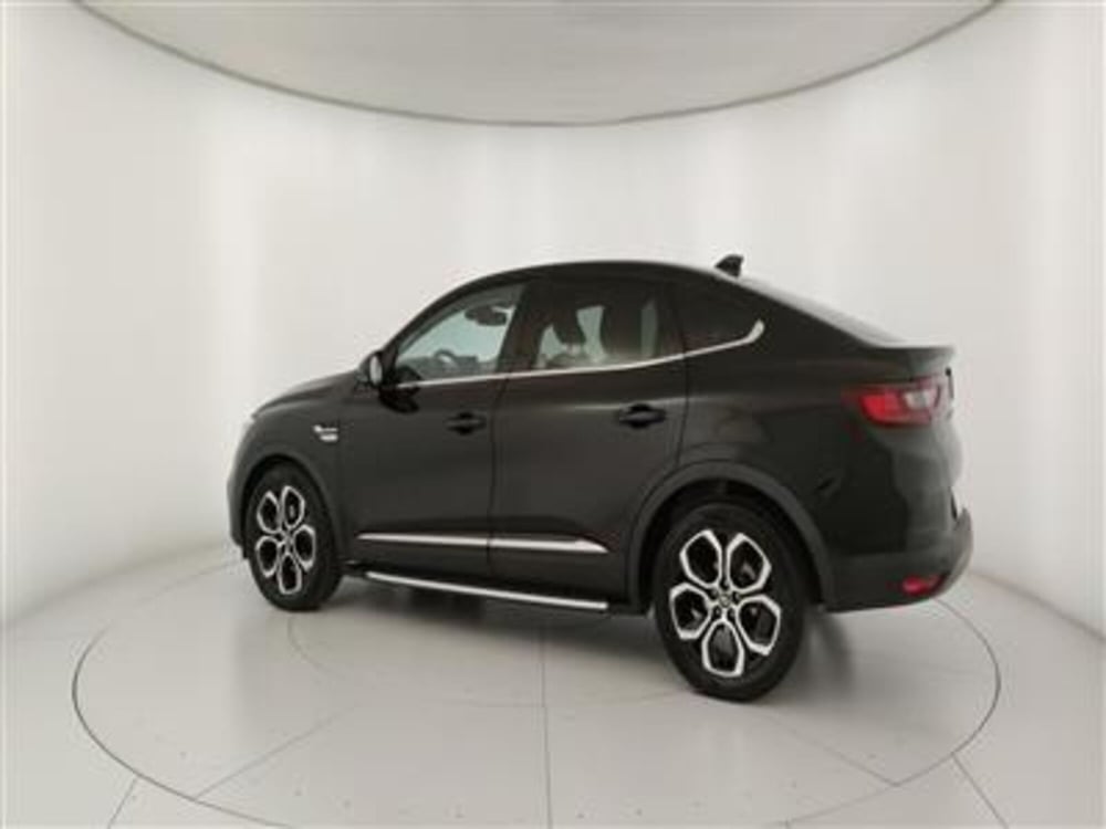 Renault Arkana usata a Bari (4)