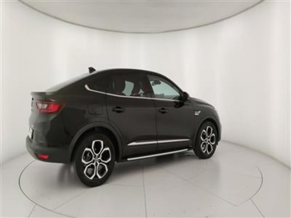 Renault Arkana usata a Bari (8)