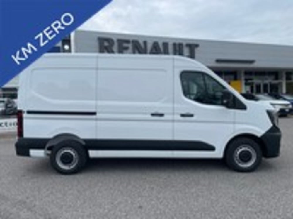 Renault Master Furgone nuova a Udine (4)