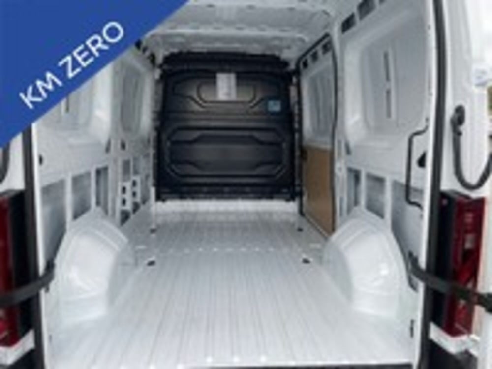 Renault Master Furgone nuova a Udine (9)