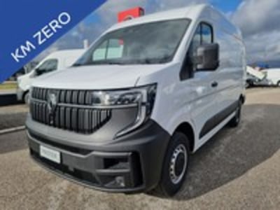 Renault Master Furgone T35 2.0 blue dci 150cv L2H2 EVIE nuova a Reana del Rojale