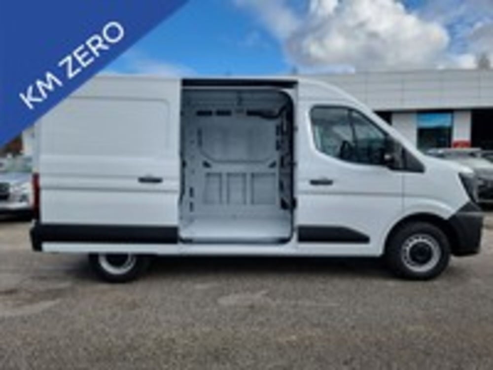 Renault Master Furgone nuova a Udine (12)