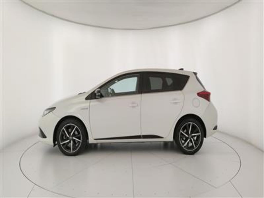 Toyota Auris usata a Bari (3)