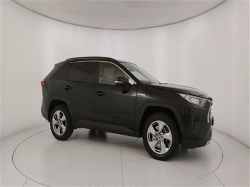 Toyota Rav4 usata a Bari (10)