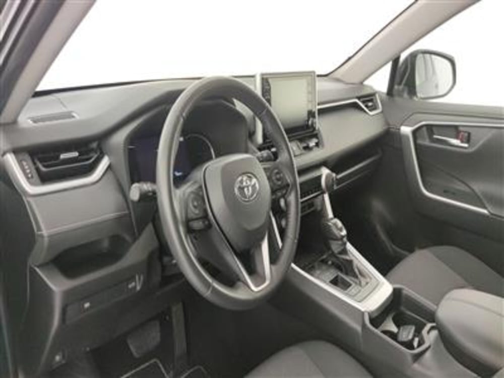 Toyota Rav4 usata a Bari (14)