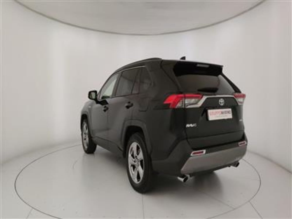 Toyota Rav4 usata a Bari (5)
