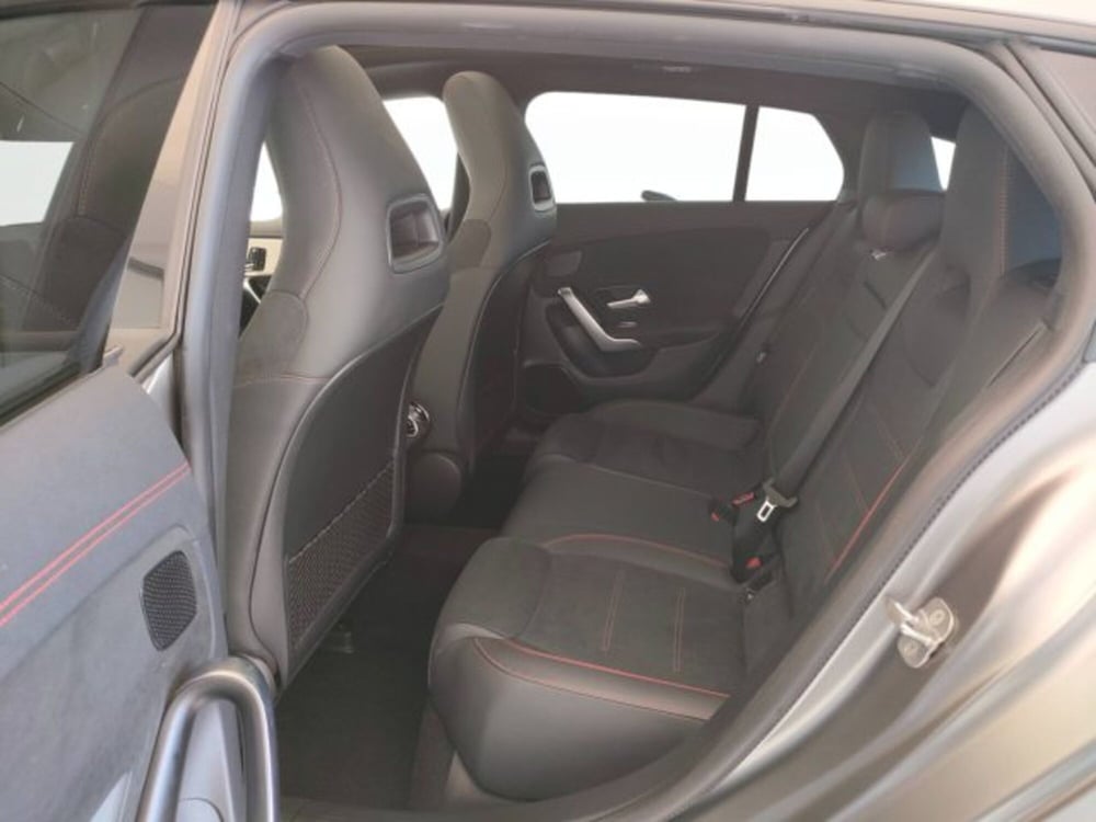 Mercedes-Benz CLA Shooting Brake usata a Teramo (13)
