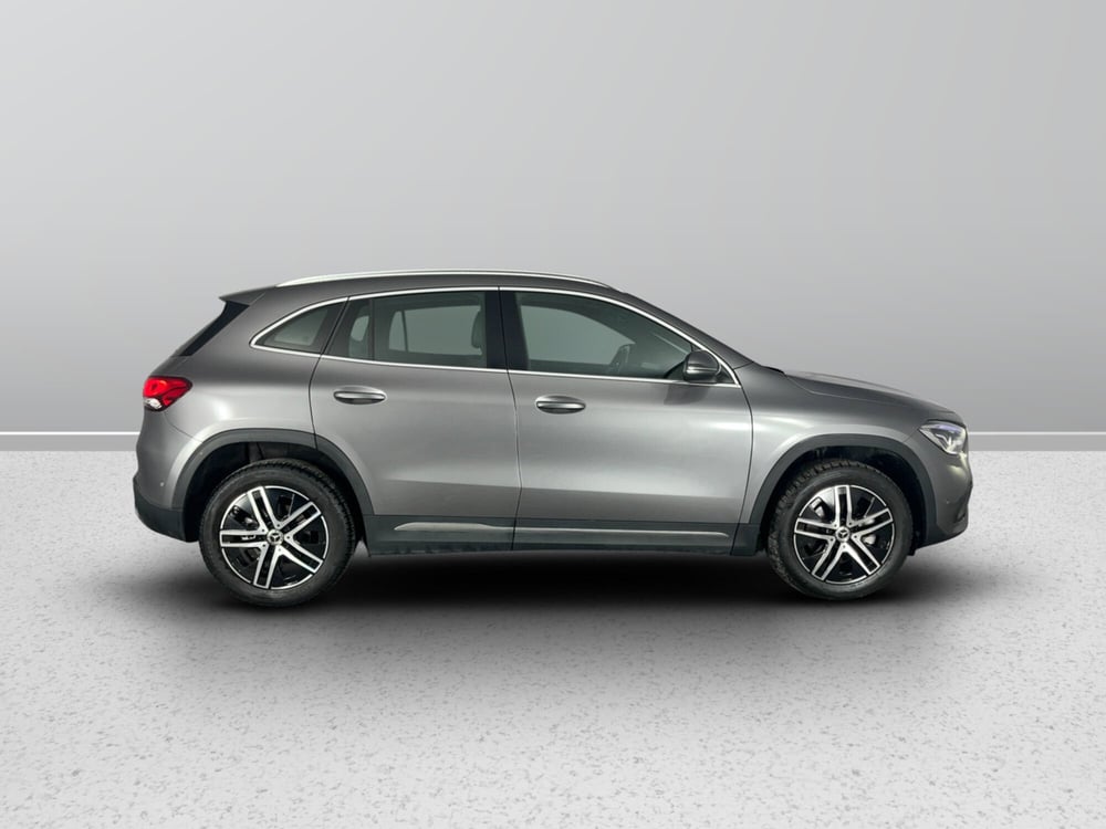 Mercedes-Benz GLA SUV usata a Ascoli Piceno (3)