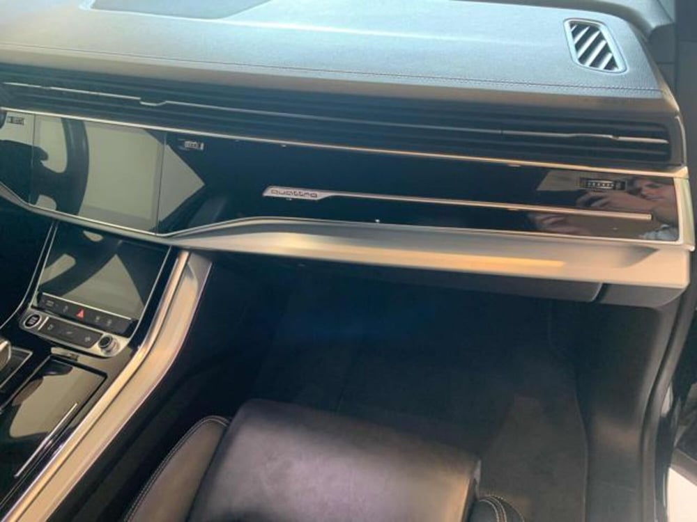 Audi Q8 usata a Lucca (13)