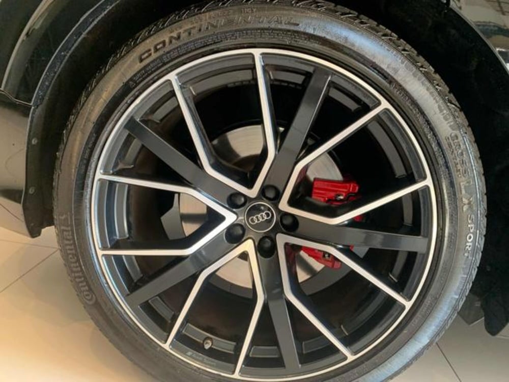 Audi Q8 usata a Lucca (9)