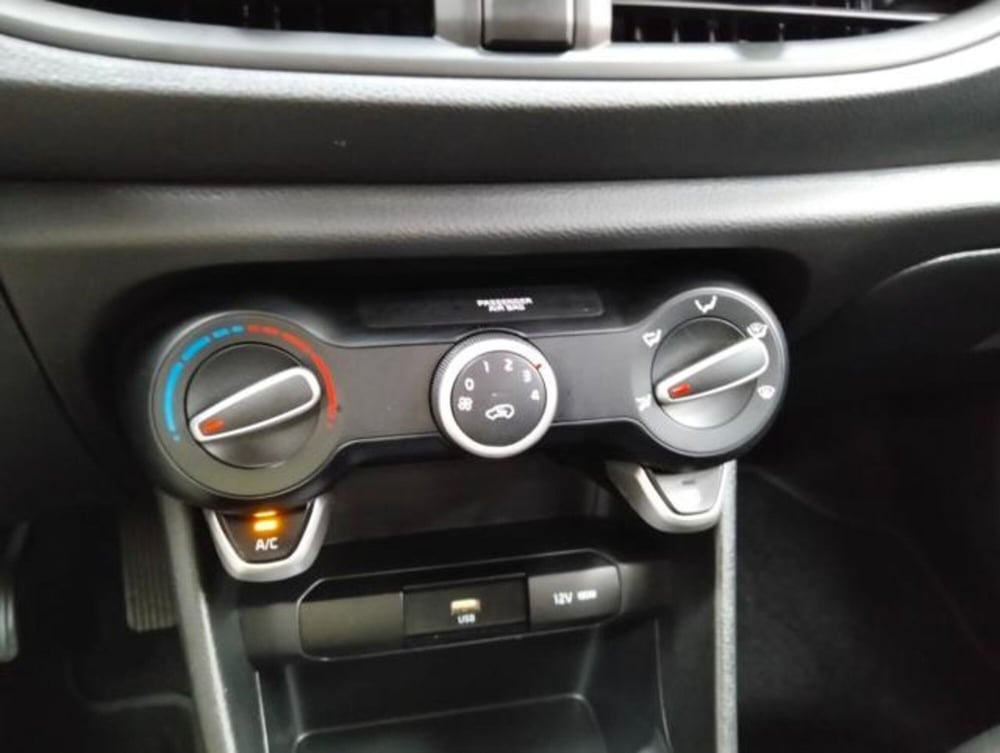 Kia Picanto usata a Como (16)