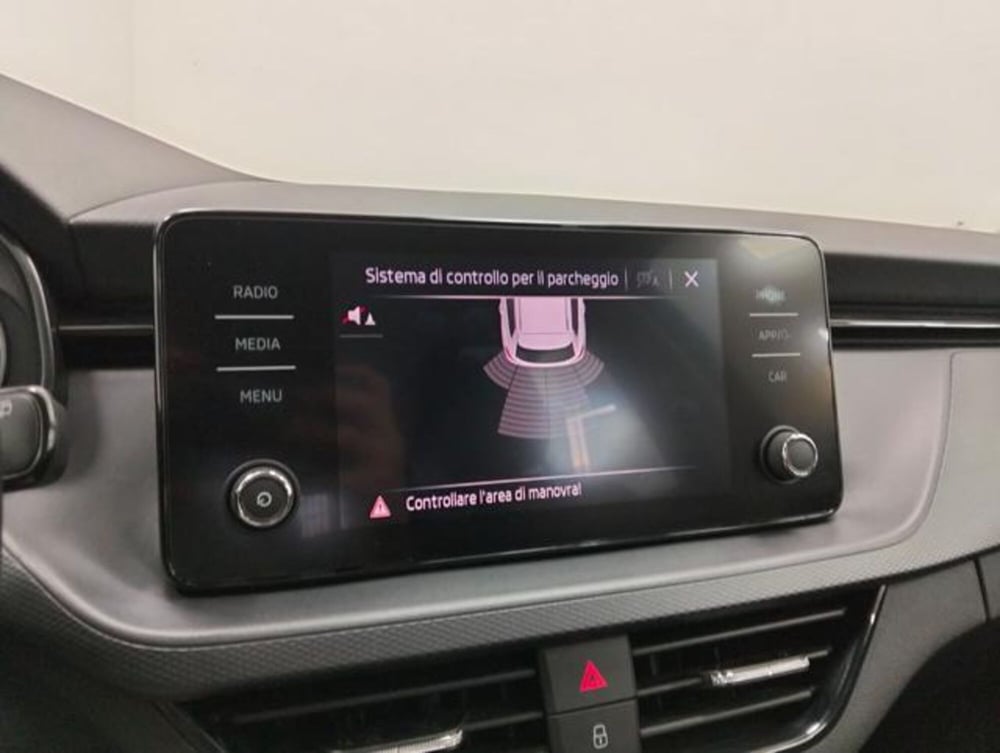 Skoda Kamiq usata a Como (14)