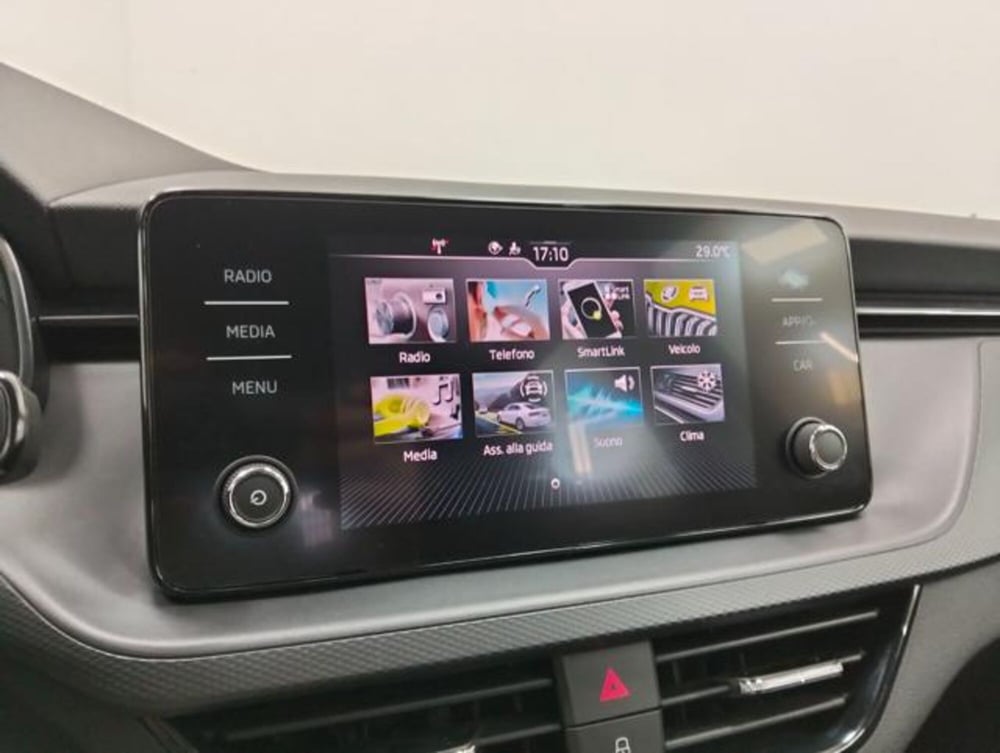 Skoda Kamiq usata a Como (16)