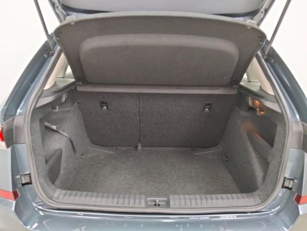 Skoda Kamiq usata a Como (18)