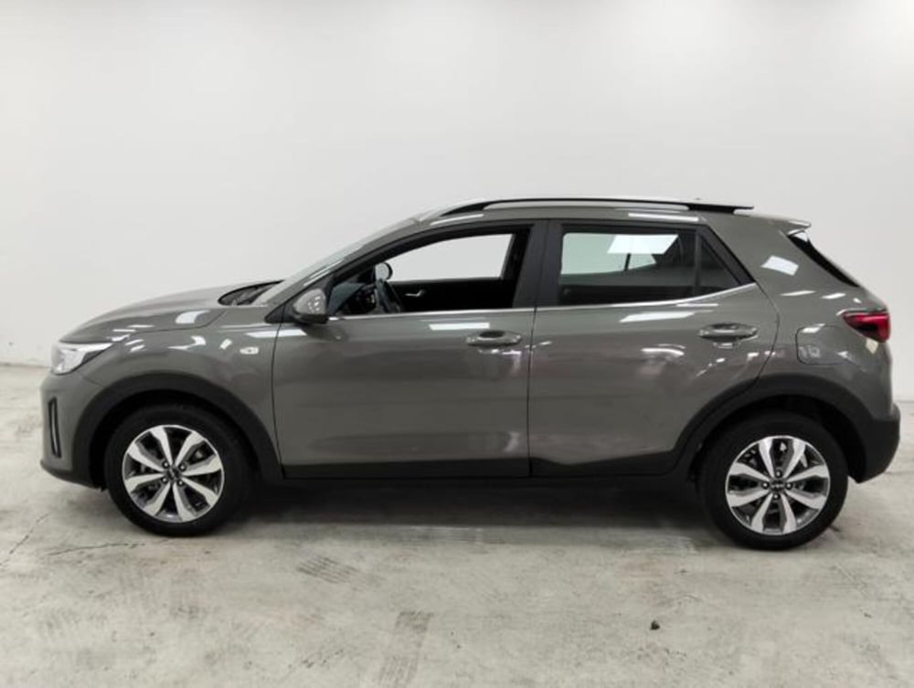 Kia Stonic usata a Como (8)