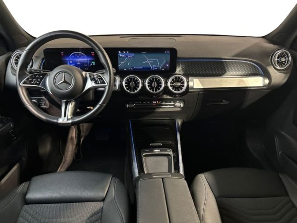 Mercedes-Benz EQB usata a Bologna (9)