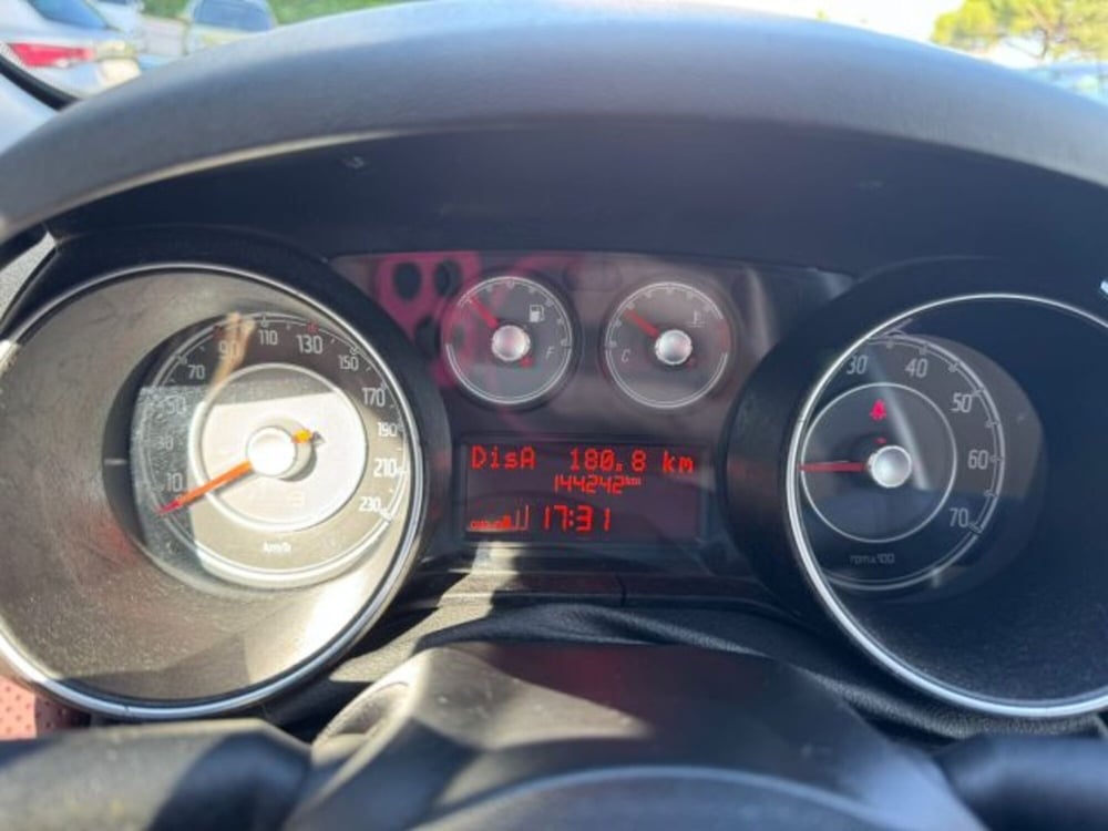 Fiat Punto Evo usata a Macerata (7)