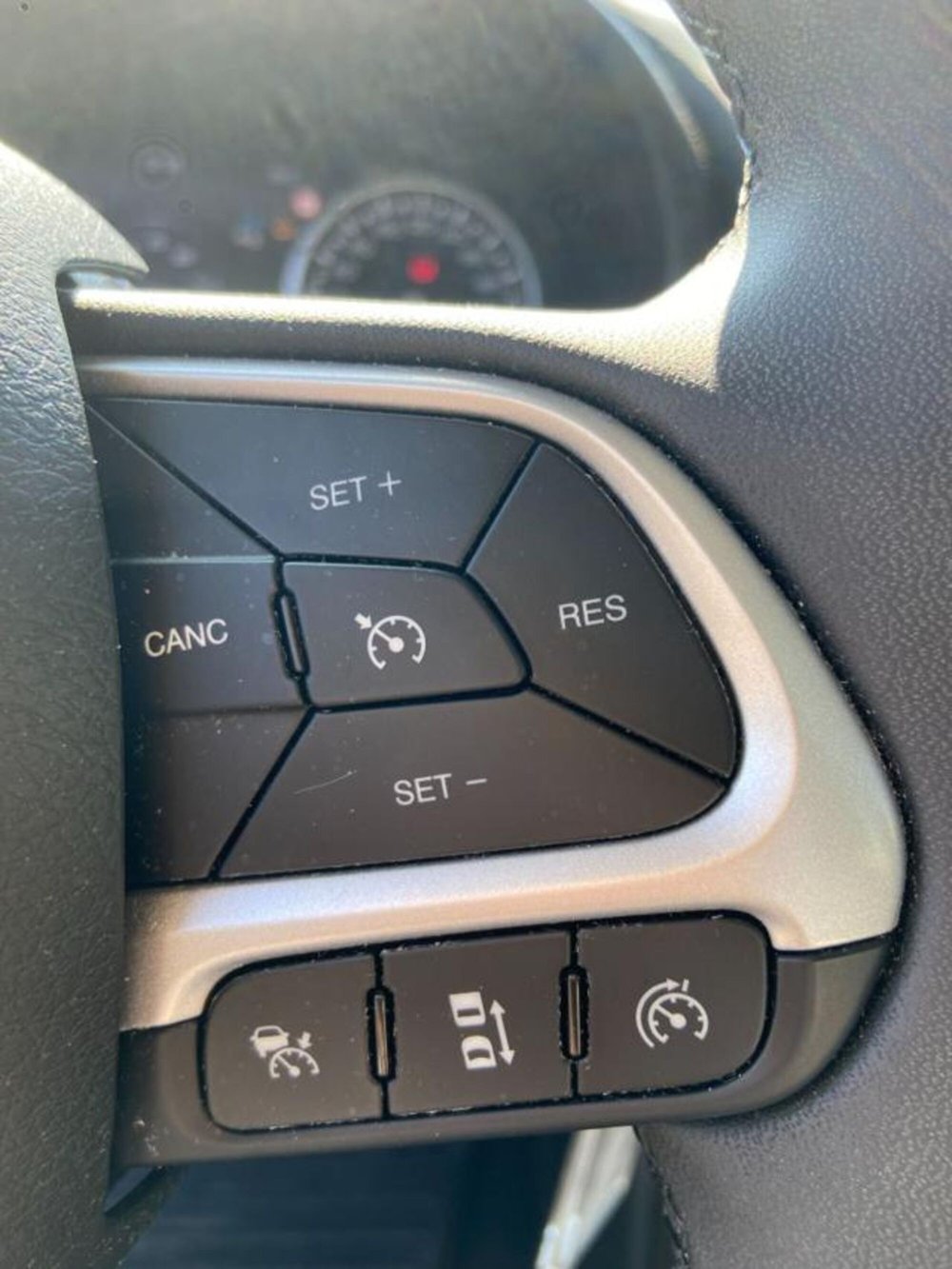 Jeep Renegade usata a Firenze (19)
