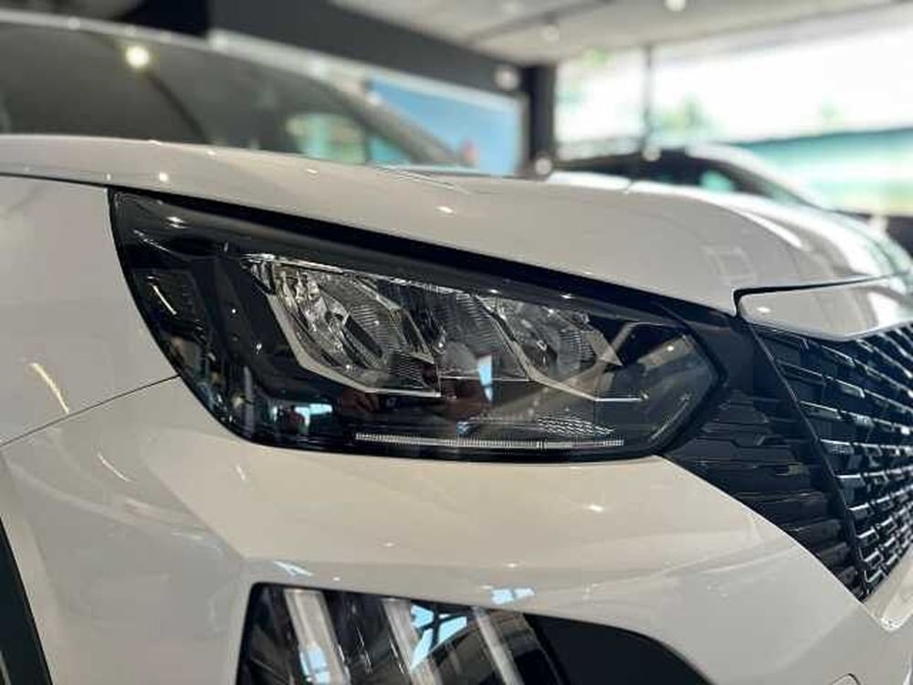 Peugeot 2008 nuova a Venezia (20)