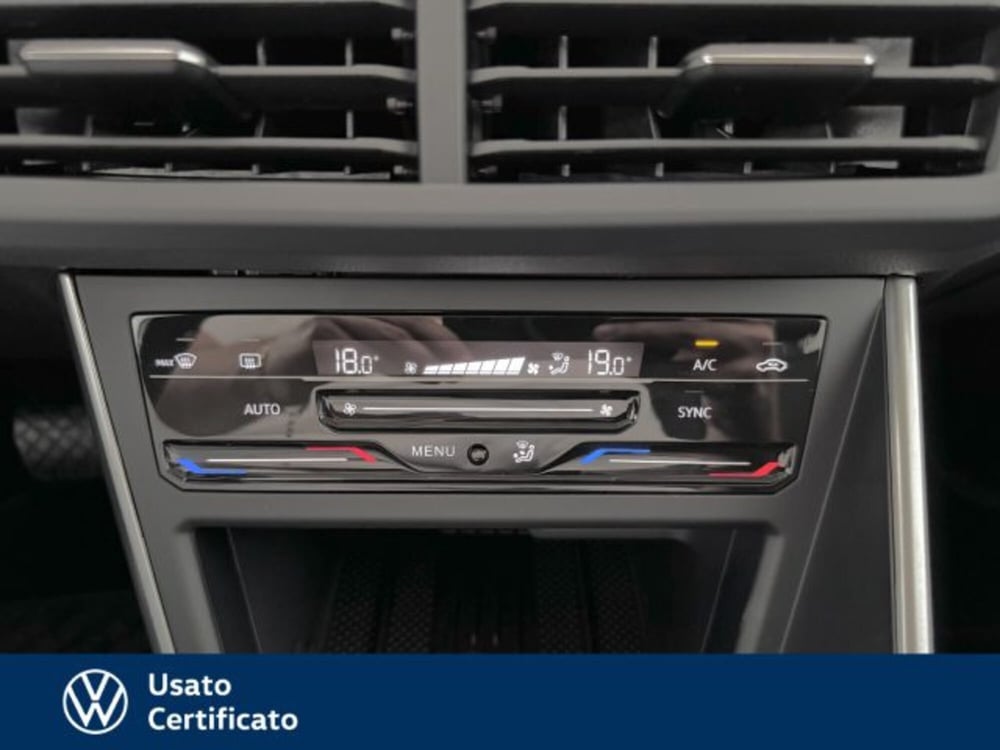 Volkswagen Polo nuova a Vicenza (16)