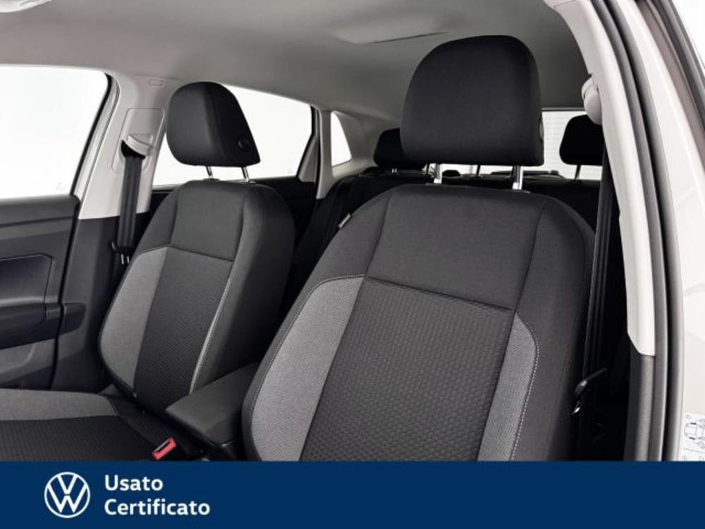 Volkswagen Polo nuova a Vicenza (8)