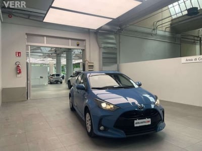 Toyota Yaris Cross 1.5h GR Sport Black Sky fwd 116cv e-cvt del 2021 usata a Milano