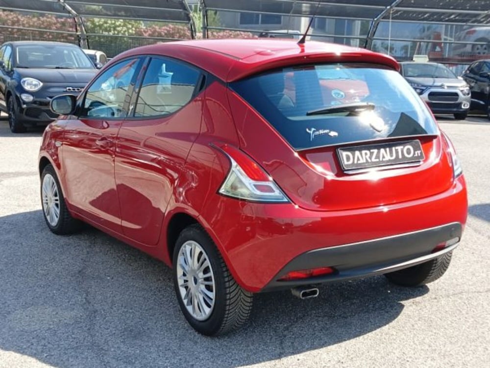 Lancia Ypsilon usata a Brescia (19)