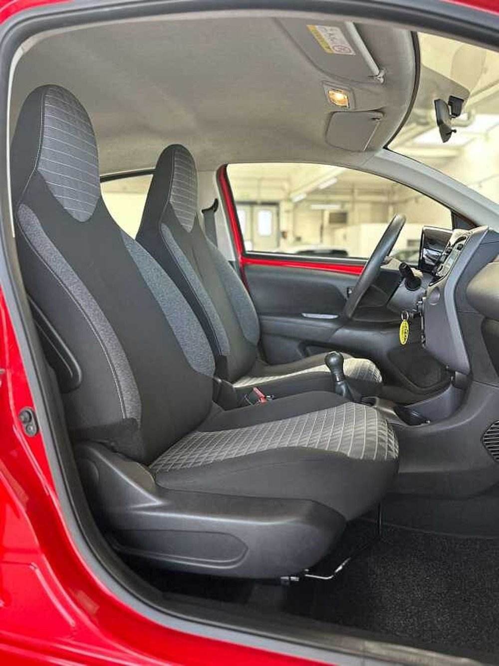 Peugeot 108 usata a Venezia (12)