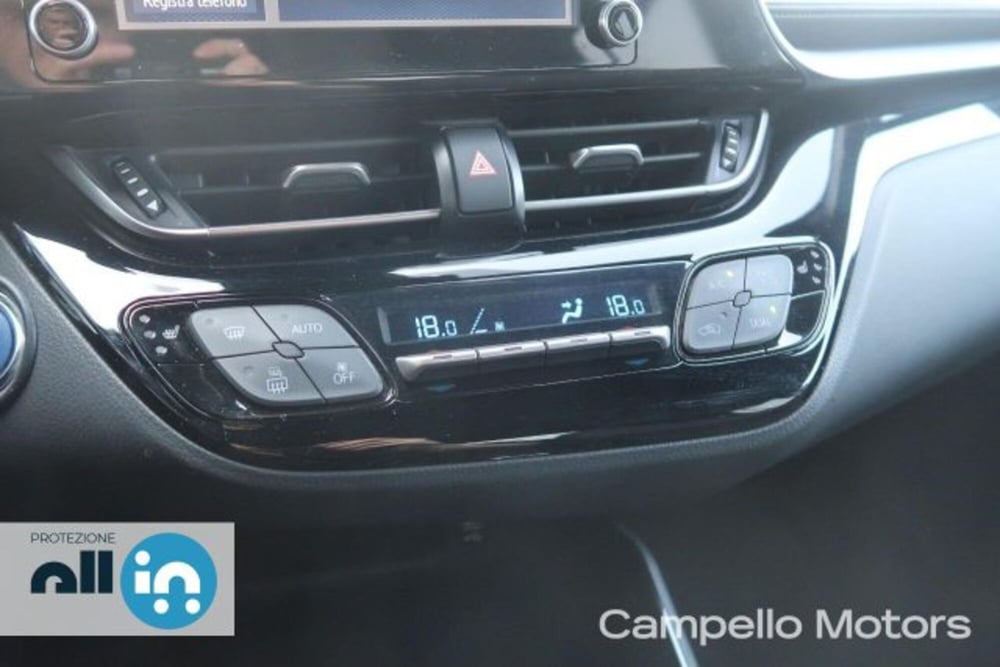 Toyota Toyota C-HR usata a Venezia (12)