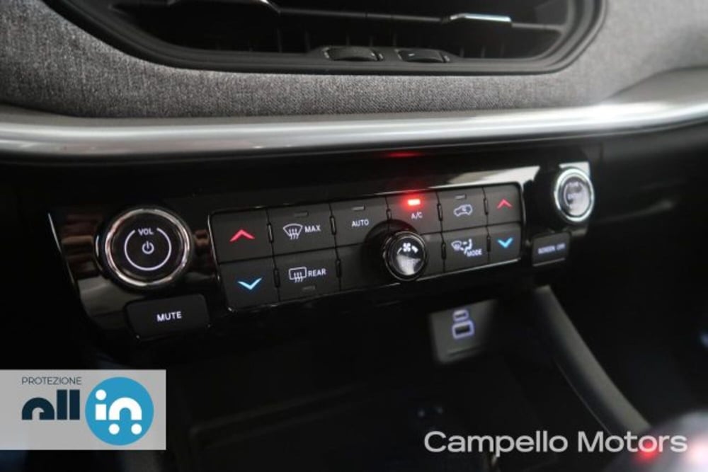 Jeep Compass usata a Venezia (12)