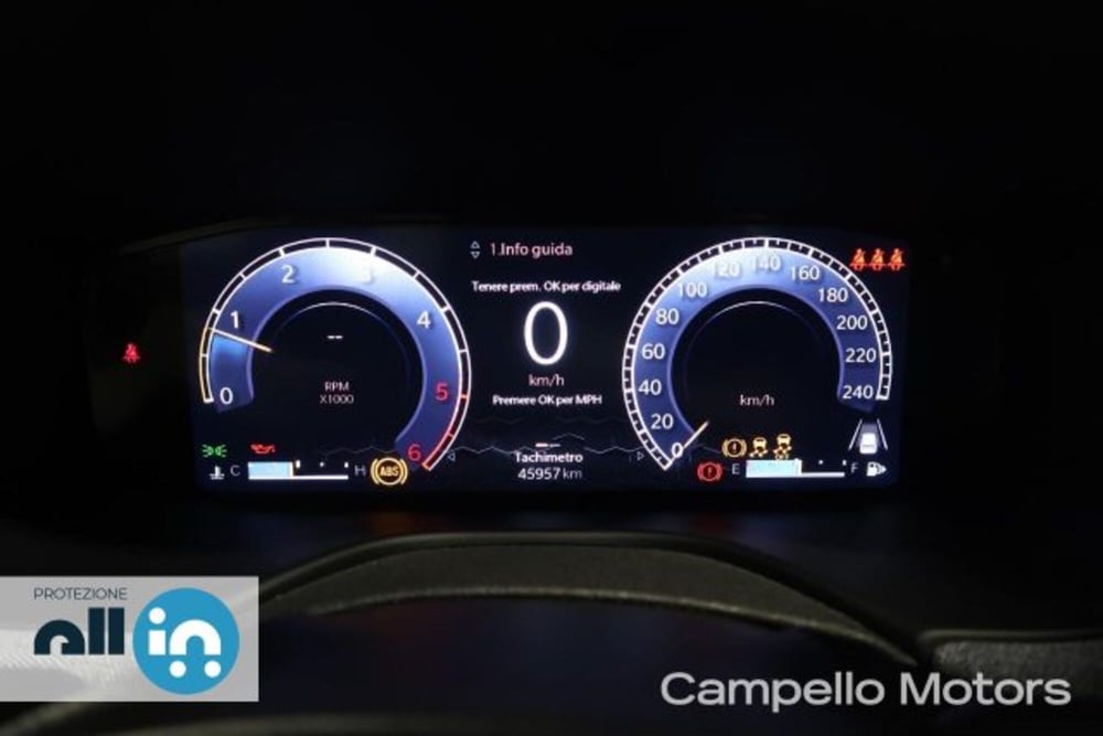 Jeep Compass usata a Venezia (9)