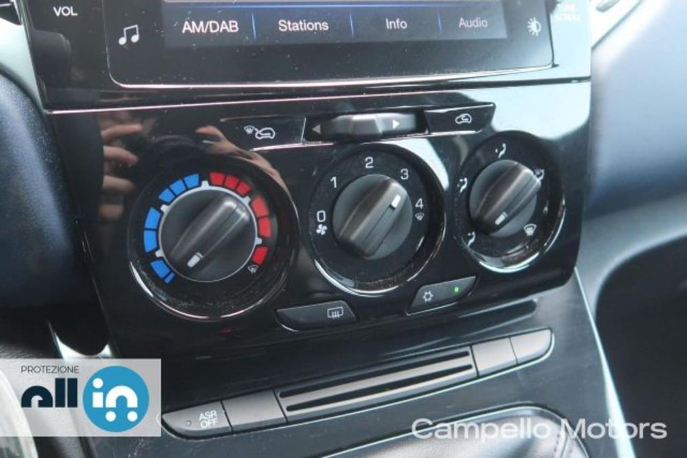 Lancia Ypsilon usata a Venezia (11)