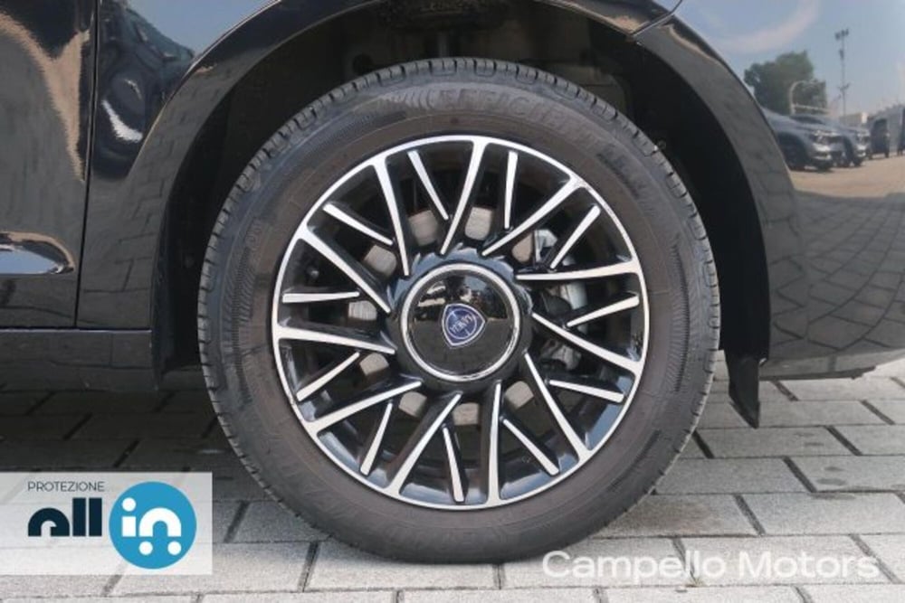Lancia Ypsilon usata a Venezia (16)