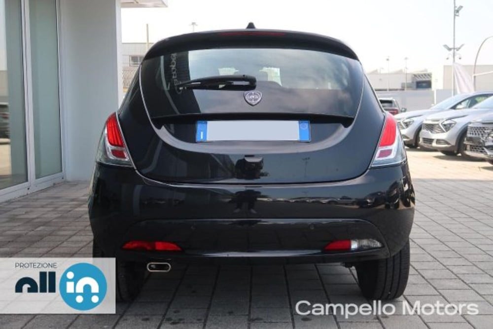 Lancia Ypsilon usata a Venezia (4)