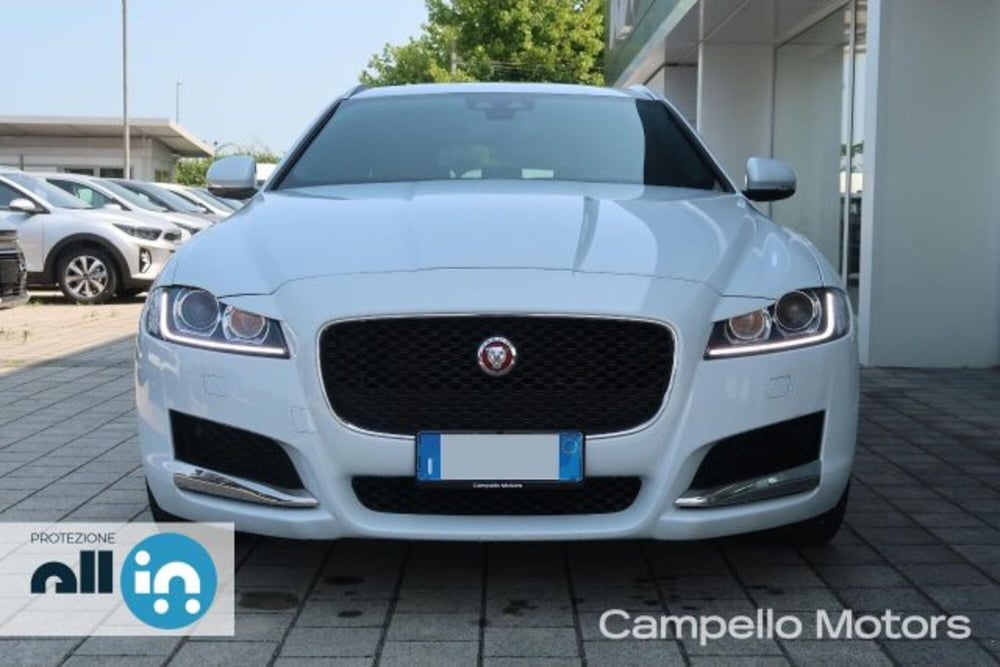Jaguar XF Sportbrake usata a Venezia (2)