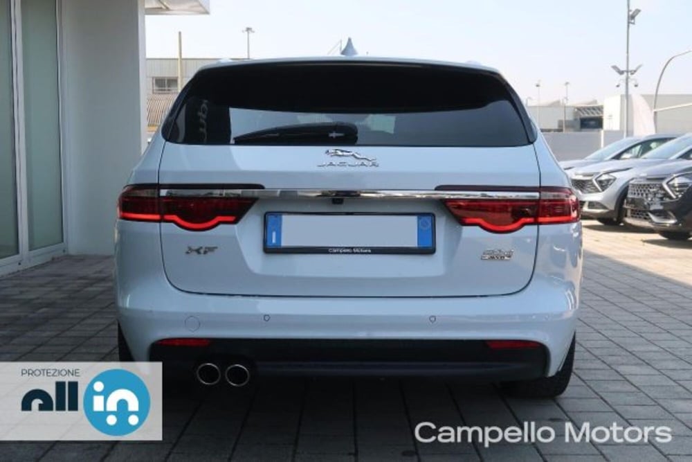 Jaguar XF Sportbrake usata a Venezia (4)