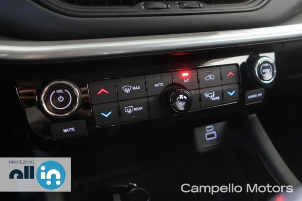 Jeep Compass usata a Venezia (12)