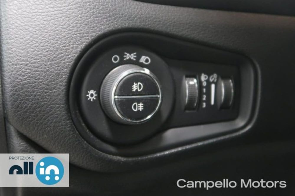 Jeep Renegade usata a Venezia (16)