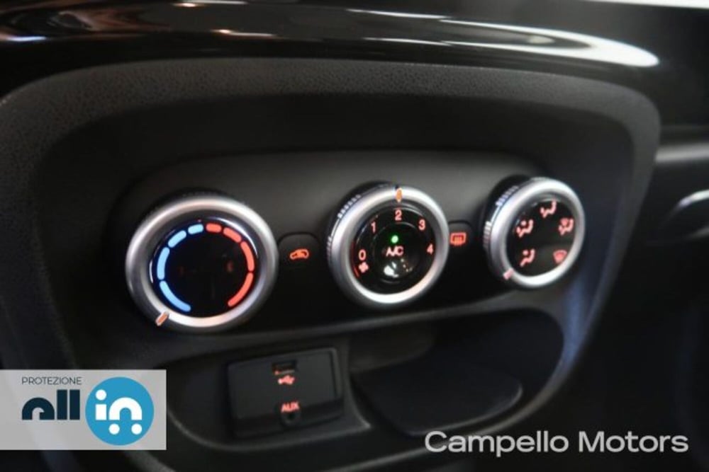 Fiat 500L usata a Venezia (11)